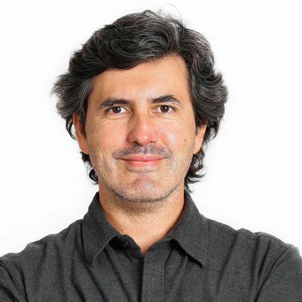 Arquivo:FOTO-Pedro Lopes.jpg